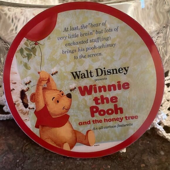 Disney D23 Exclusive Winnie the Pooh set of 4 coasters and storage tin - Picture 3 of 7